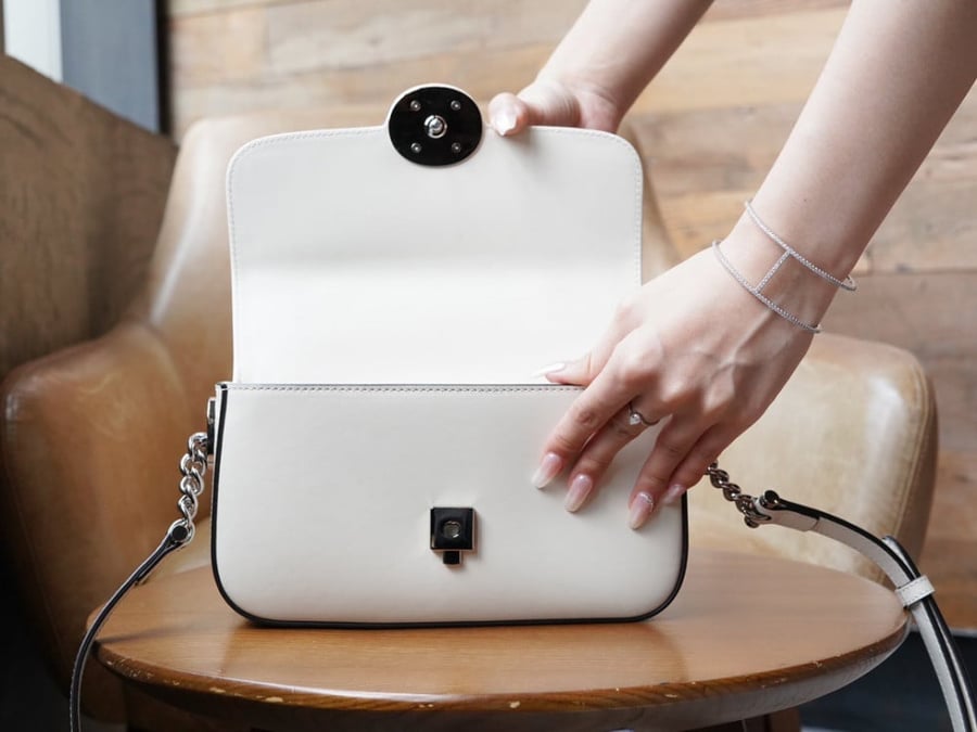 قوتشي PETITE مقاس 21cm