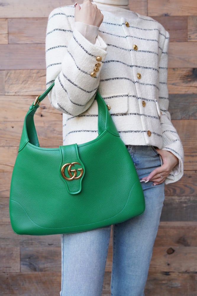 قوتشي APHRODITE مقاس 39cm