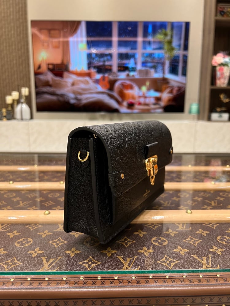 لوي فيتون VAVIN CHAIN WALLET مقاس19cm