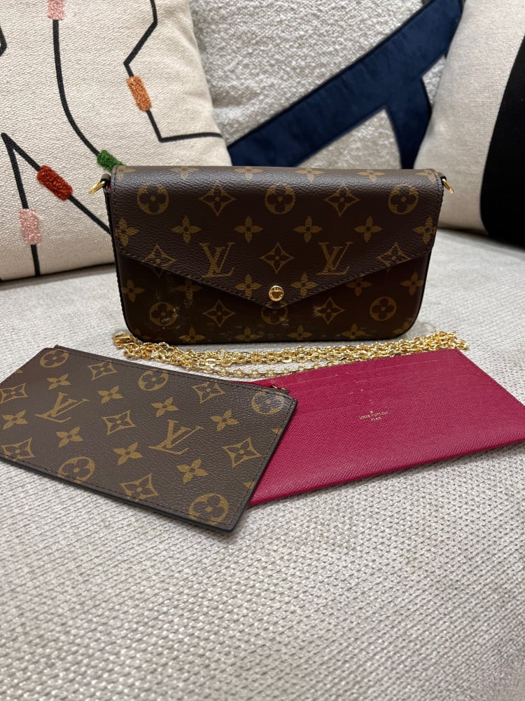 لوي فيتون POCHETTE FÉLICIE مقاس21cm