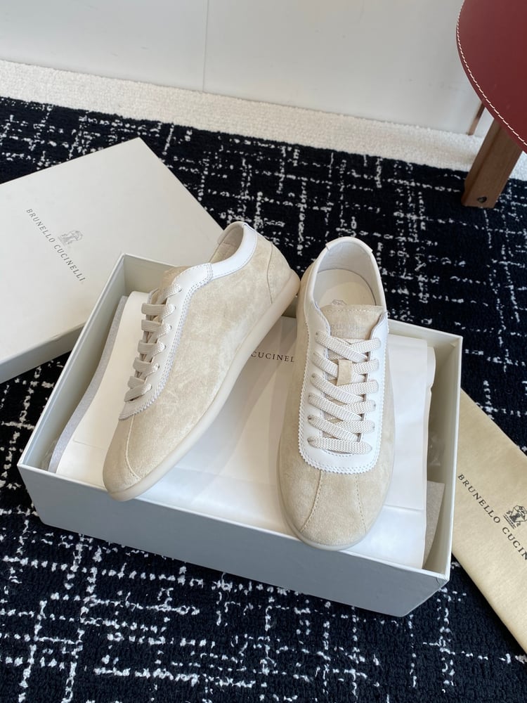 حذاء كاجوال برباط من Brunello Cucinelli من جلد سويدي