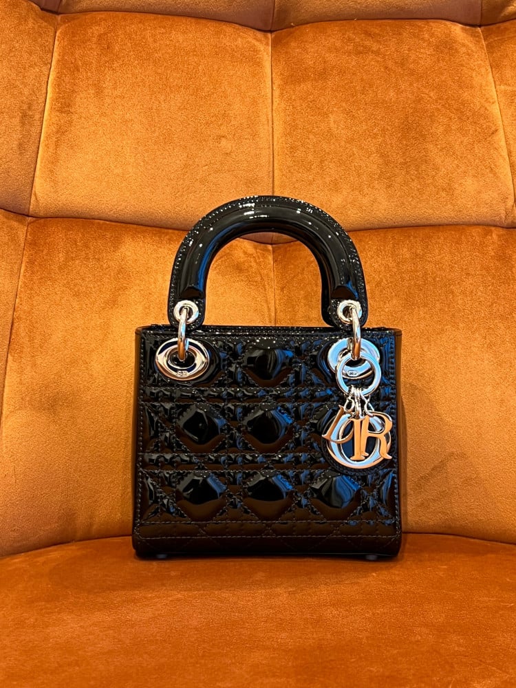 ليدي ديور ميني سايز 17cm