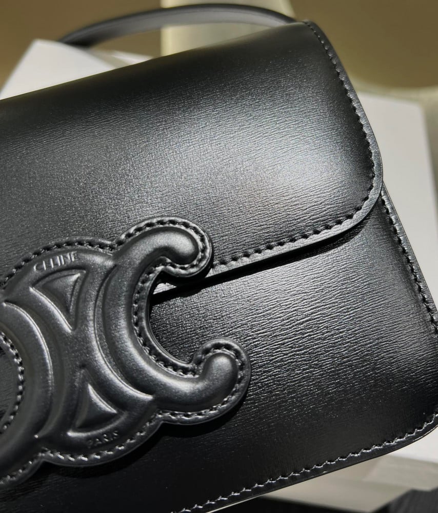 سيلين TEEN TRIOMPHE مقاس 18.5cm