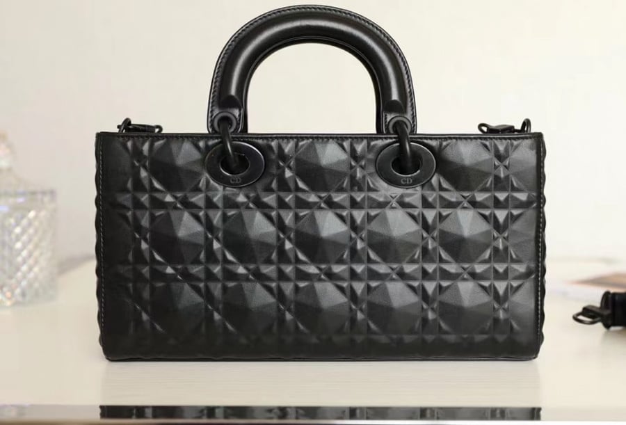 ديور دي جوي مقاس 26cm