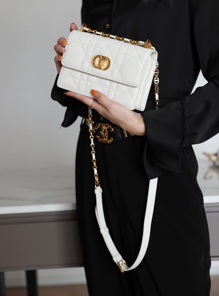 ديور Miss Caro مقاس 19cm