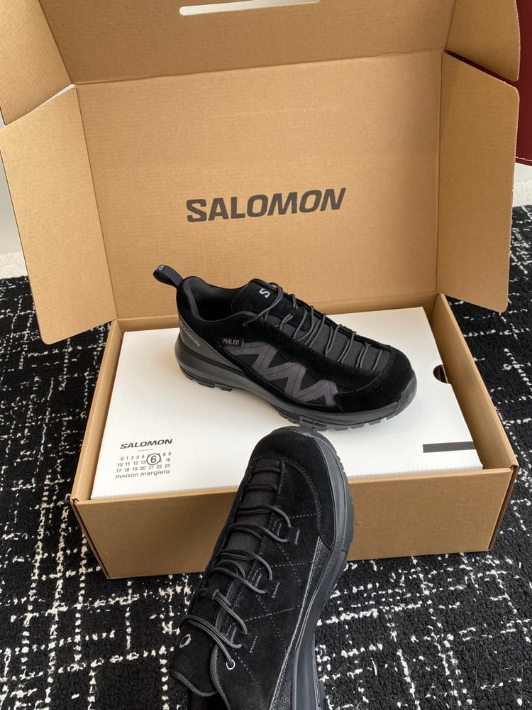 حذاء رياضي كاجوال للخارجية من Salomon x MM6 لون اسود