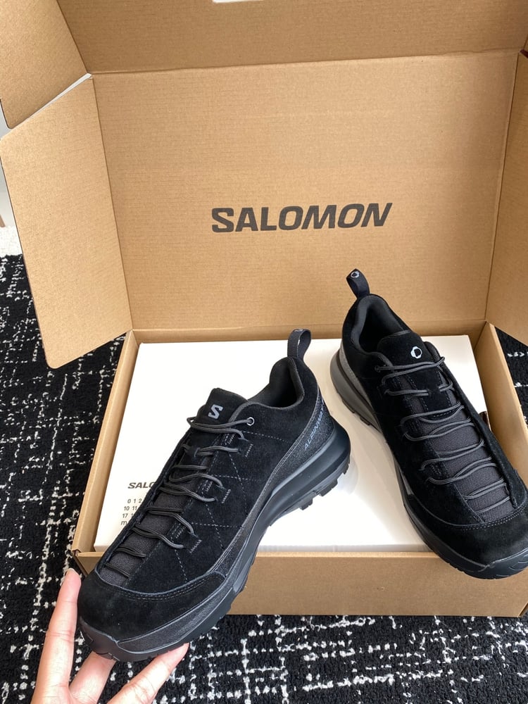 حذاء رياضي كاجوال للخارجية من Salomon x MM6 لون اسود