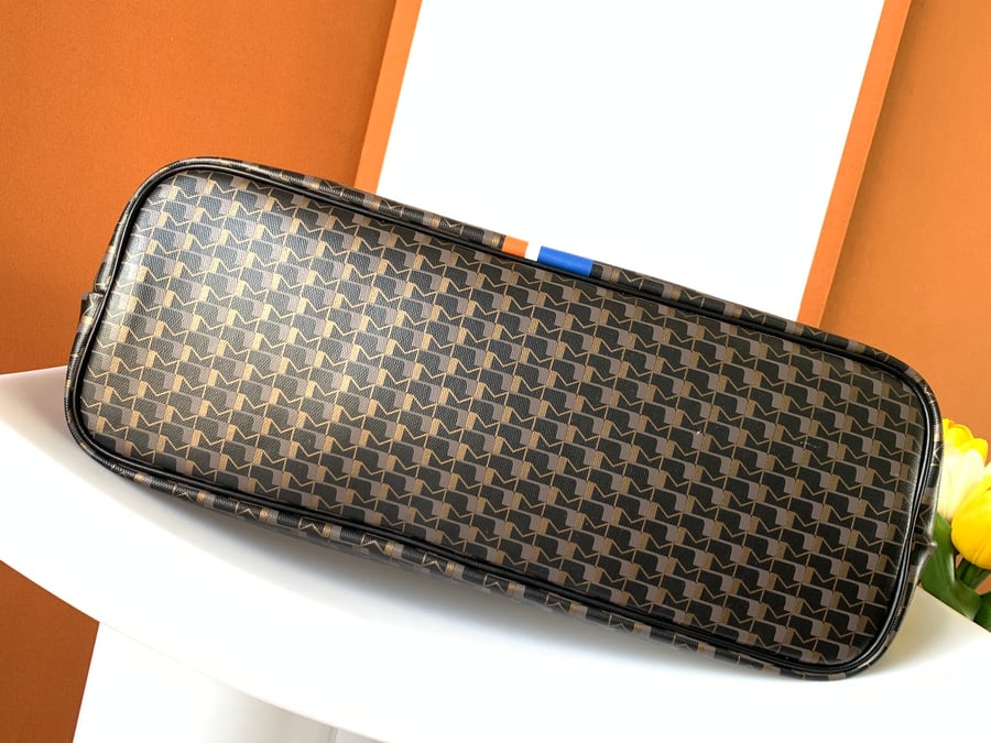 حقيبة Moynat توت من كانفاس بلون اسود\بني