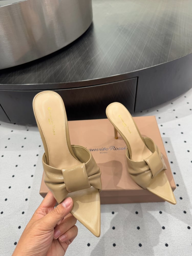 كعب Gianvito Rossi