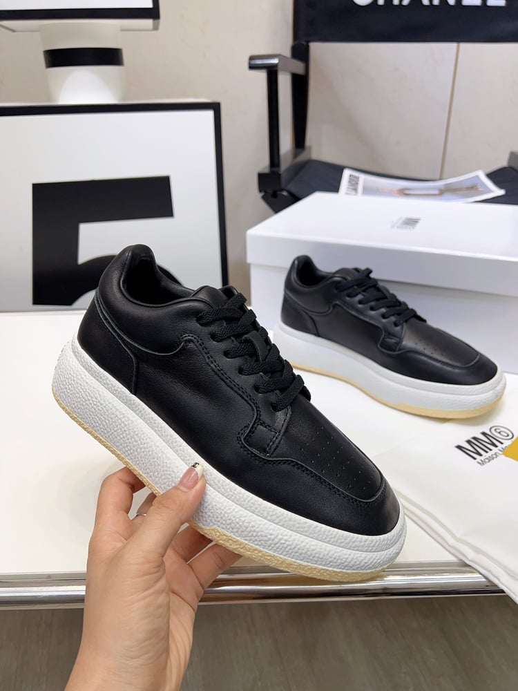 حذاء رياضي كاجوال Margiela MM6 جديد برأس مربع ومقعد سميك