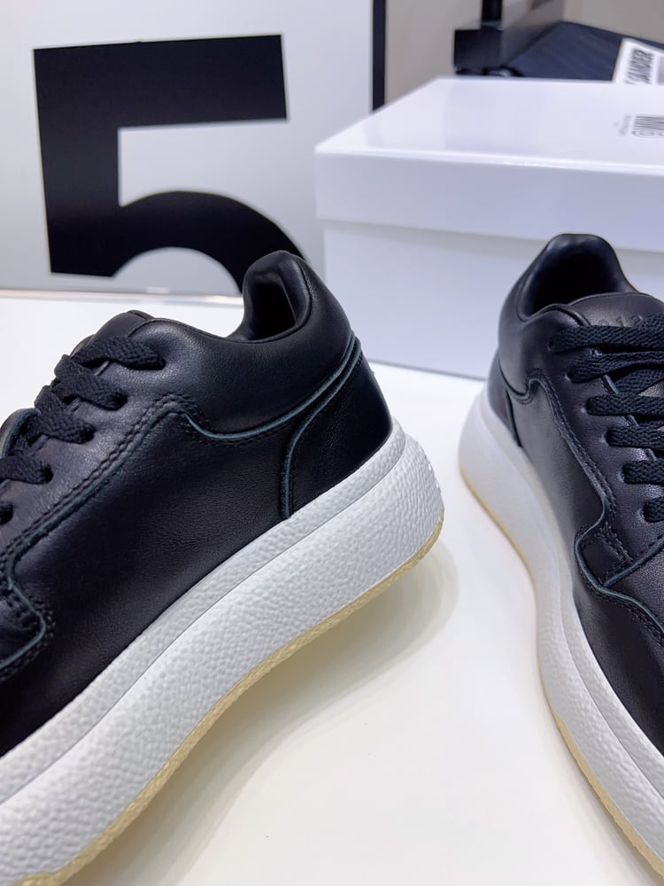 حذاء رياضي كاجوال Margiela MM6 جديد برأس مربع ومقعد سميك