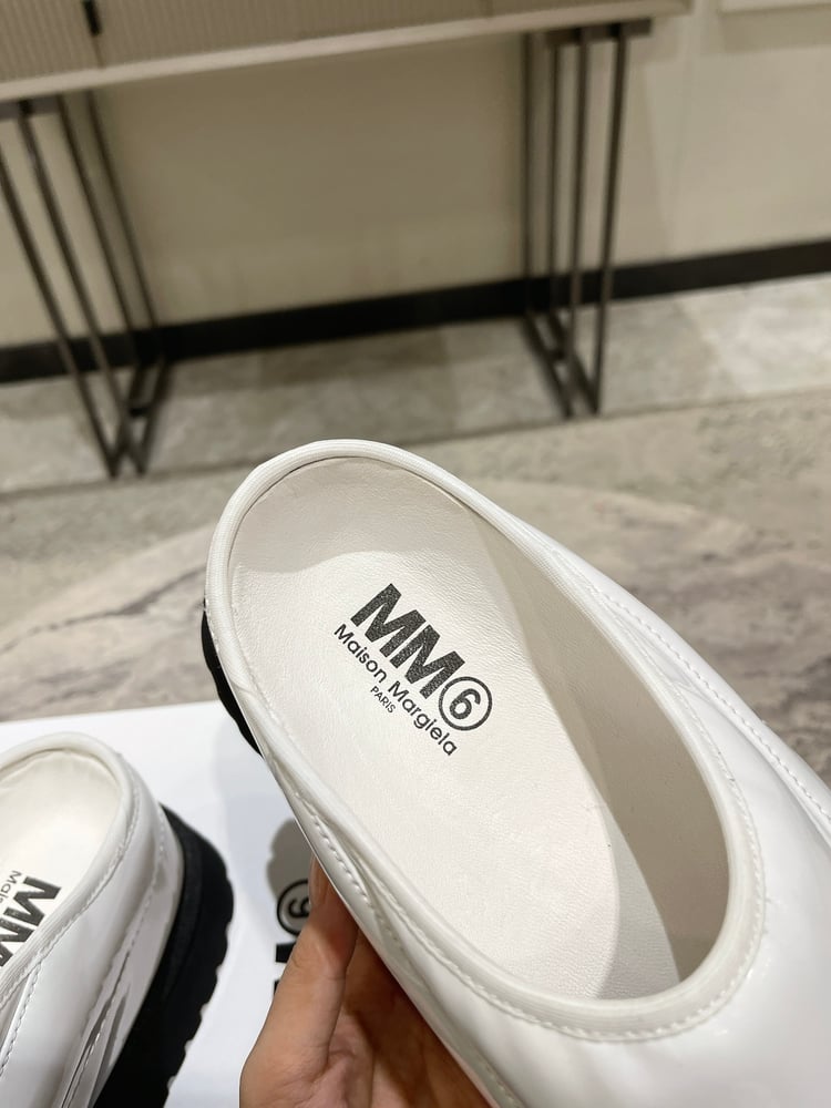 أحذية MM6 Margiela الجديدة ذات النعل السميك