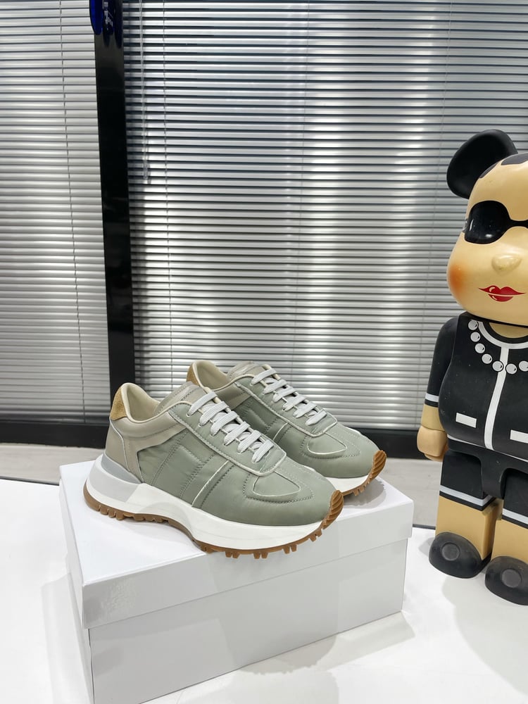 MM6 Margiela حذاء رياضي كاجوال