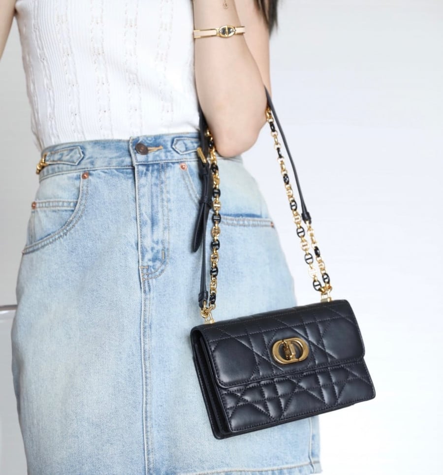 ديور Miss Caro مقاس 19cm