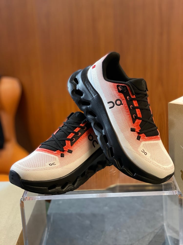 حذاء رياضي Loewe x On Cloudtilt 2.0 باللون الأبيض/الظل الأسود