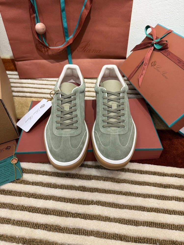 حذاء Loro Piana الرياضي باللون النعناعي