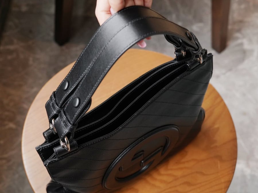 قوتشي BLONDIE مقاس 30cm
