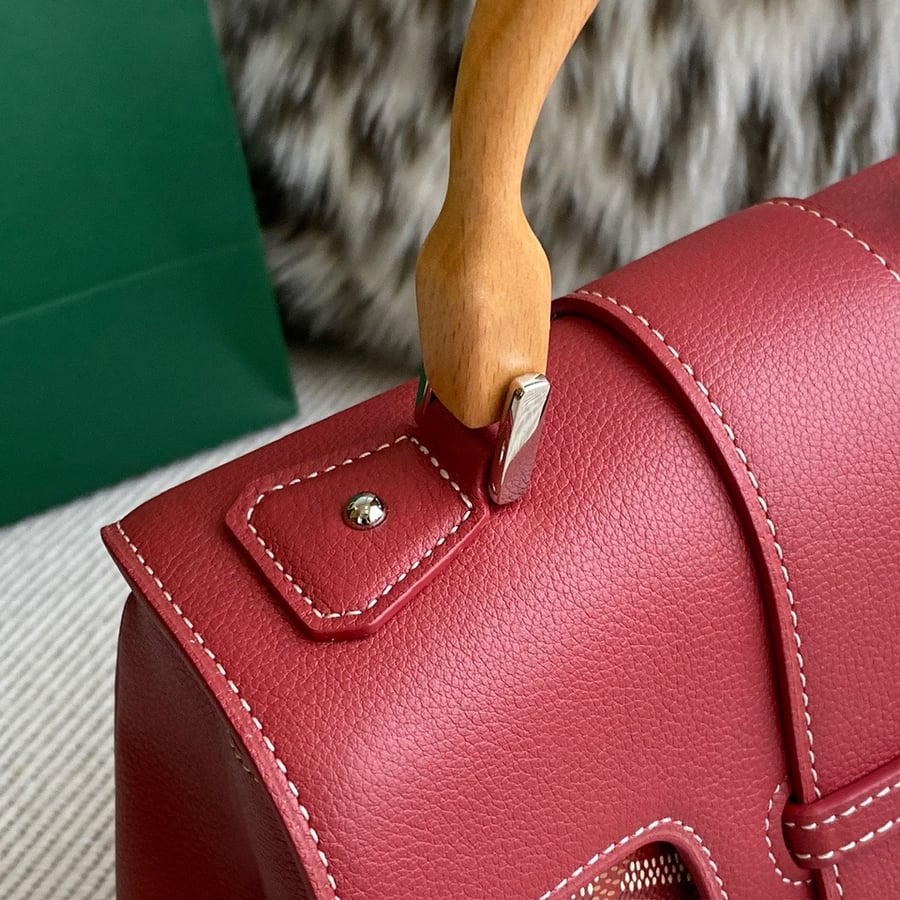 حقيبة جويارد سايجون سوبل صغيرة باللون الأحمر