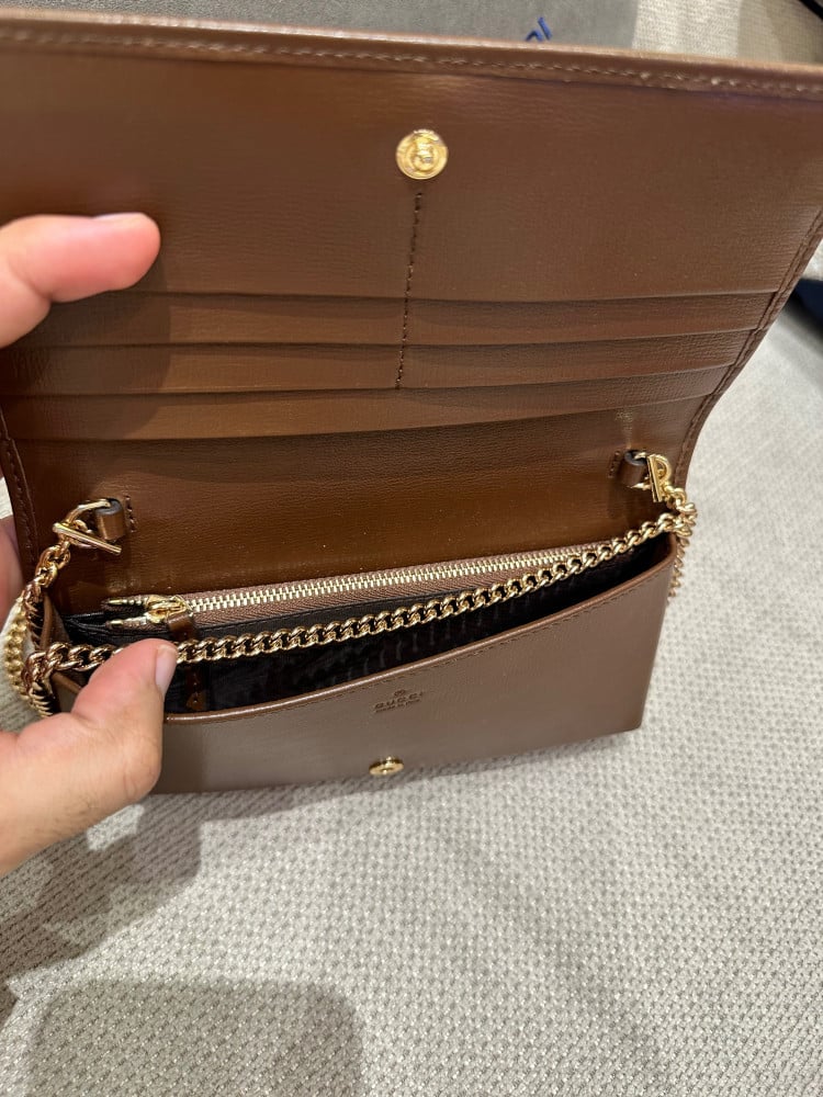 قوتشي كروس مقاس 19cm
