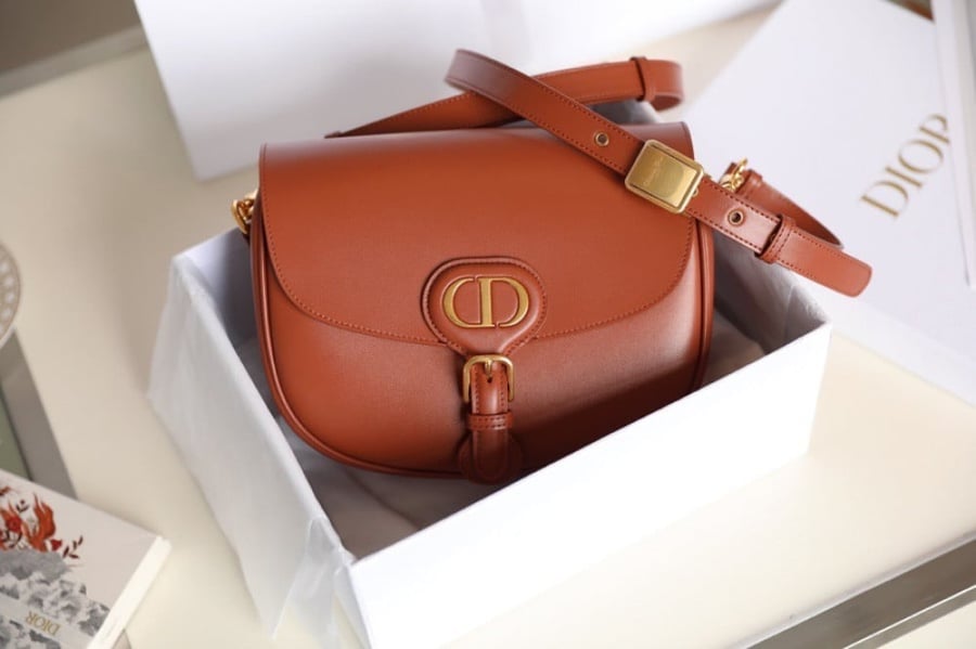 ديور DIOR BOBBY مقاس22cm