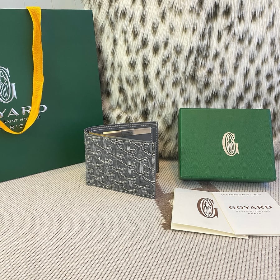 محفظة فيكتوار رمادي