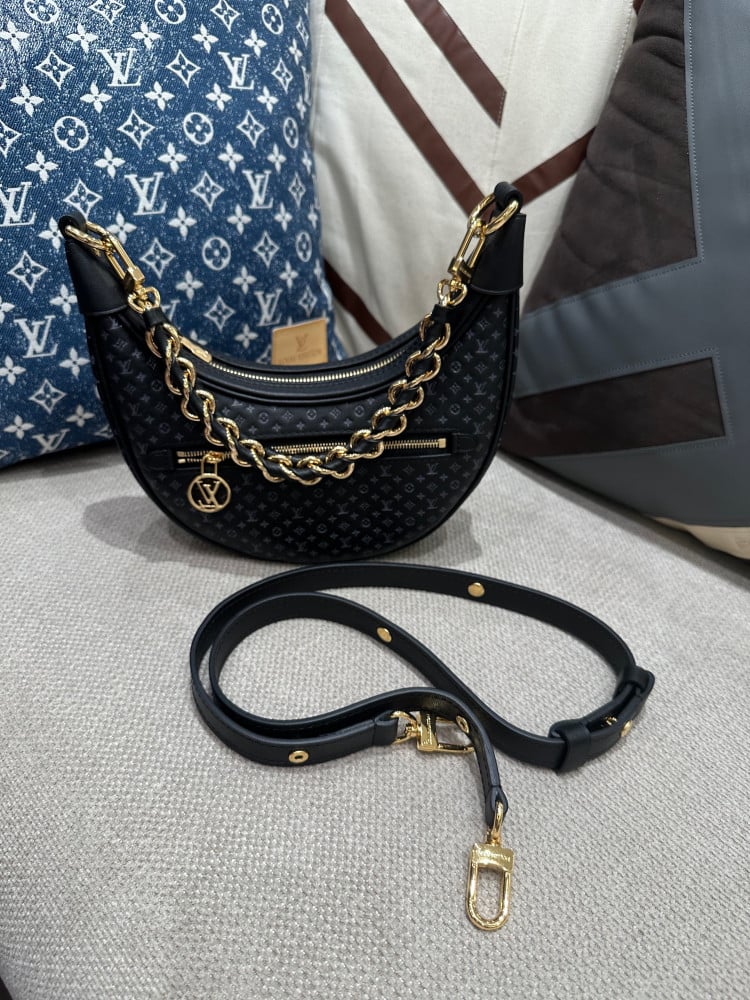 لوي فيتون LOOP مقاس23cm