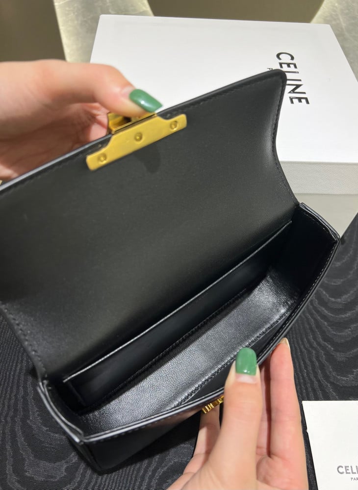 سيلين SHOULDER BAG مقاس 20cm