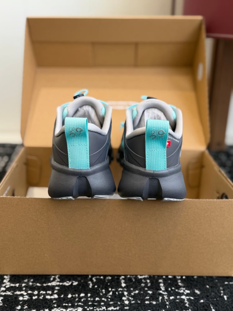 حذاء رياضي Loewe x On Cloudsolo باللون الأزرق الفاتح