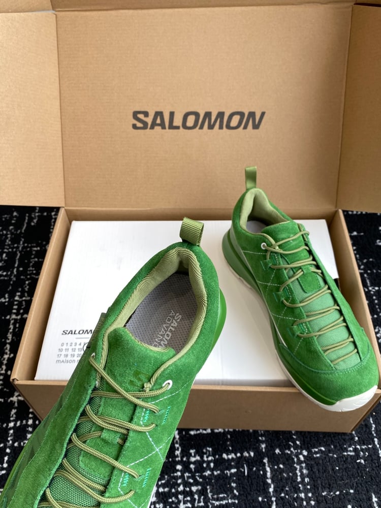 حذاء رياضي كاجوال للخارجية من Salomon x MM6 لون اخضر