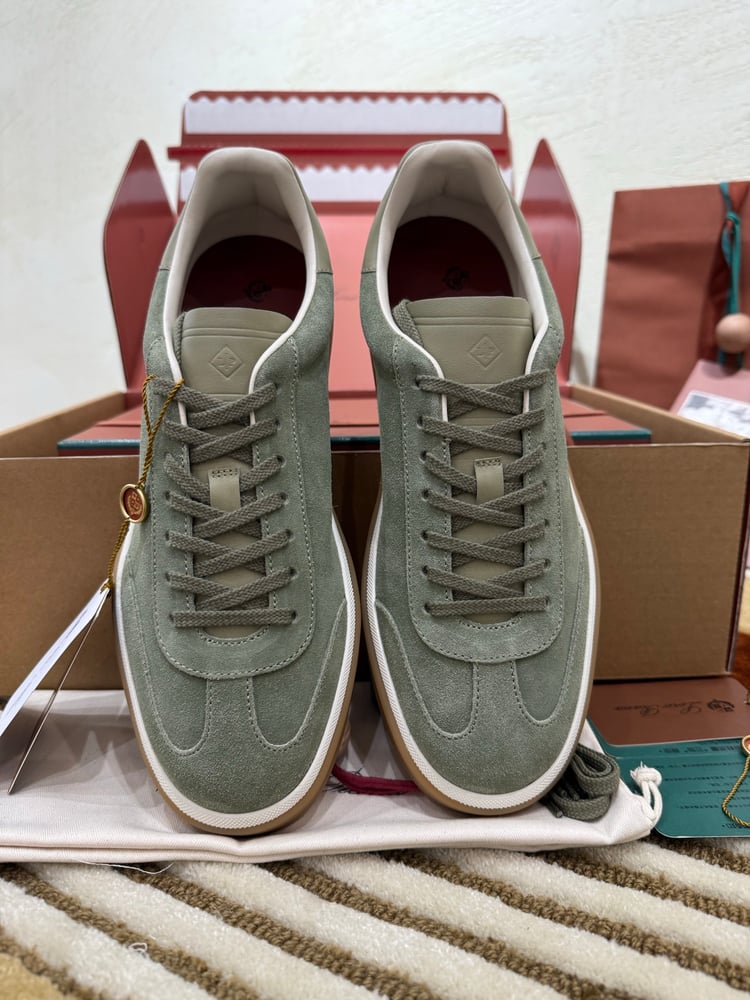 حذاء Loro Piana الرياضي باللون النعناعي