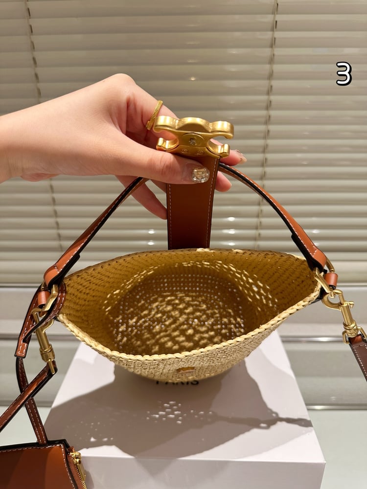 حقيبة سيلين المصنوعة من القش