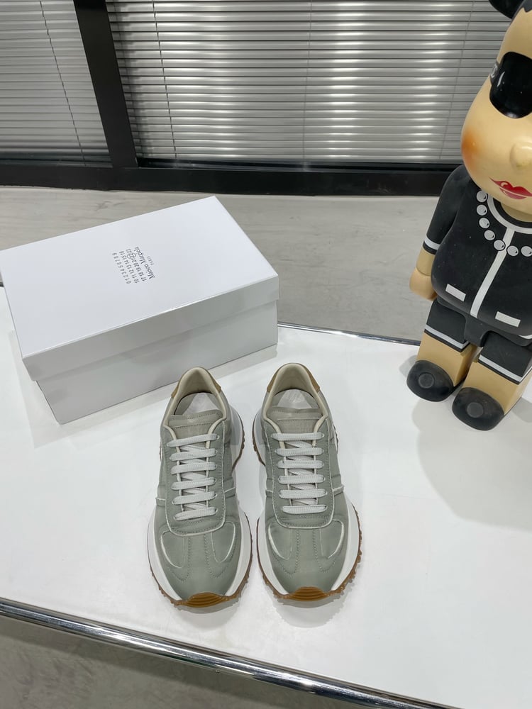 MM6 Margiela حذاء رياضي كاجوال