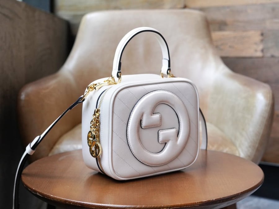 قوتشي BLONDIE مقاس 17cm