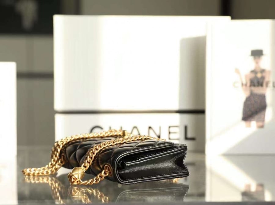 شانيل كروس مقاس 19.2cm