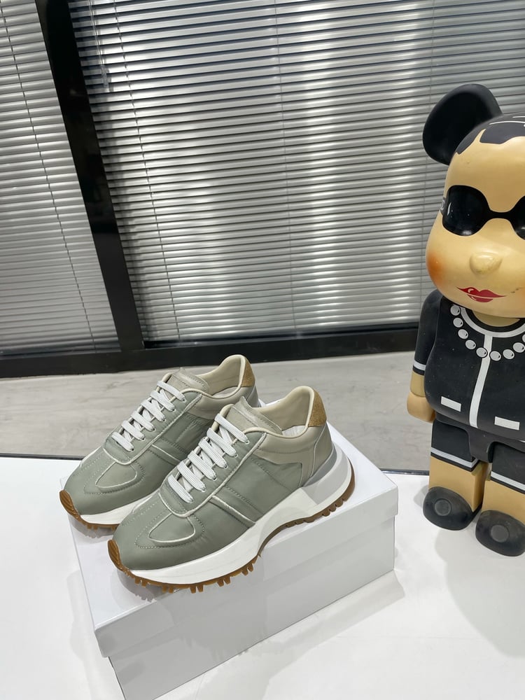MM6 Margiela حذاء رياضي كاجوال