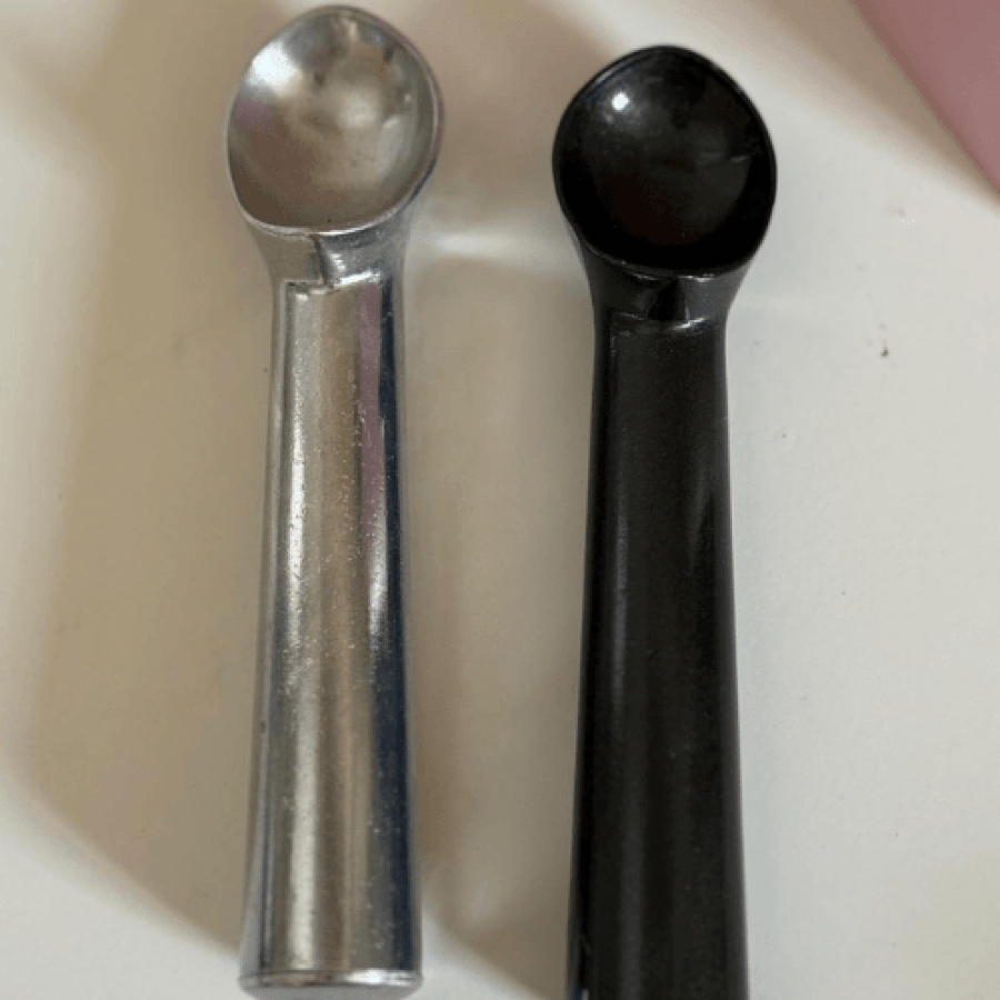 Luxury ice cream spoon made of aluminum alloys