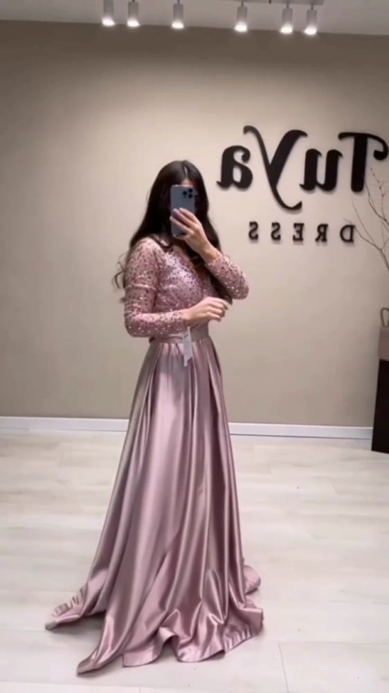 فستان نسائي سهرات فساتين عقد فساتين سهرة فساتين مناسبات