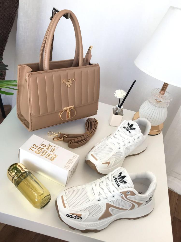شوز وشنطه ماركة برادا شوزات ماركه وشنط ماركة Prada مع توابع الماركة