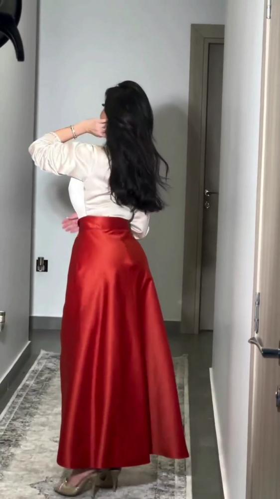 فستان العيد نسائي و سهرات فساتين عقد فساتين سهرة فساتين مناسبات فساتين العيد