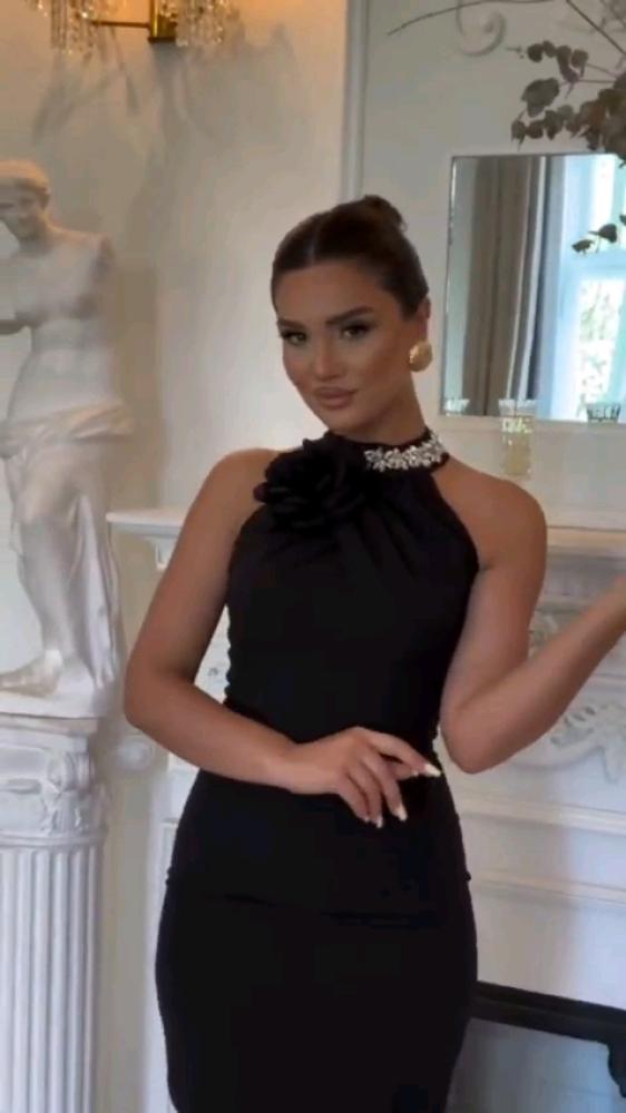 فستان نسائي قماش كريب