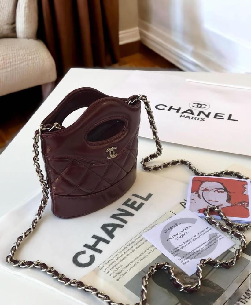 شنط قوتشي شنطة GUCCI مع توابع الماركة