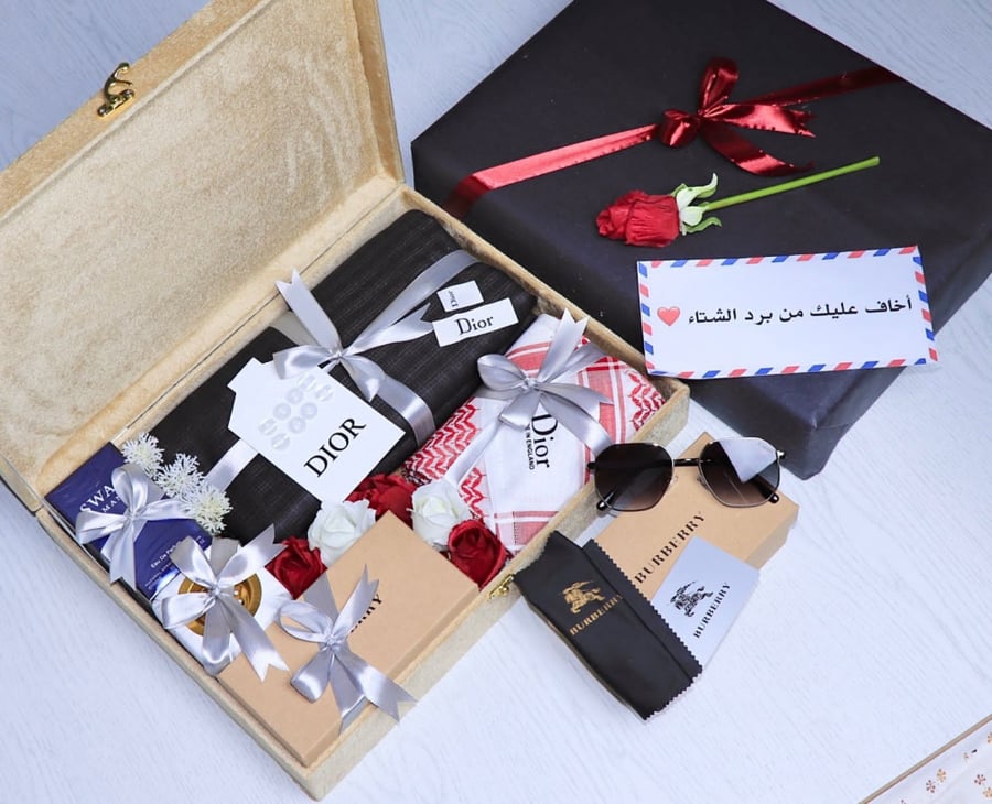 طقم شتوي رجالي ماركة ديور شتوي