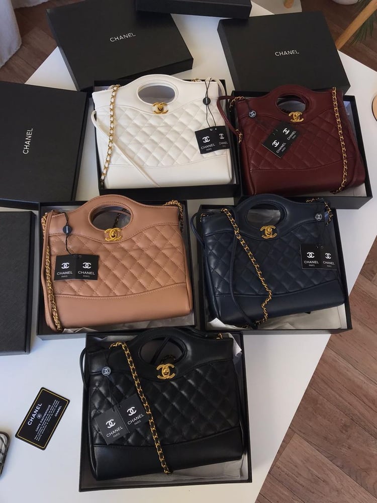 شنط  و حقائب ماركة شانل CHANEL