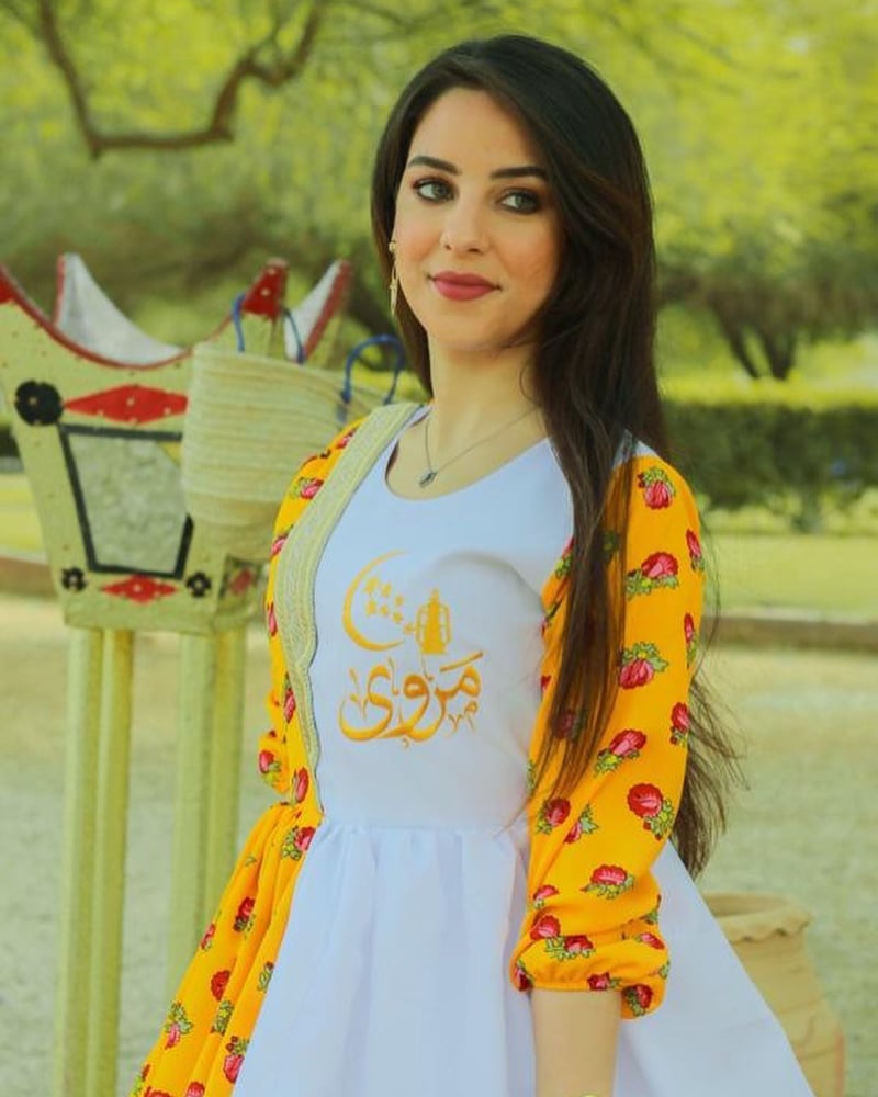 فساتين شالكي  نسائي