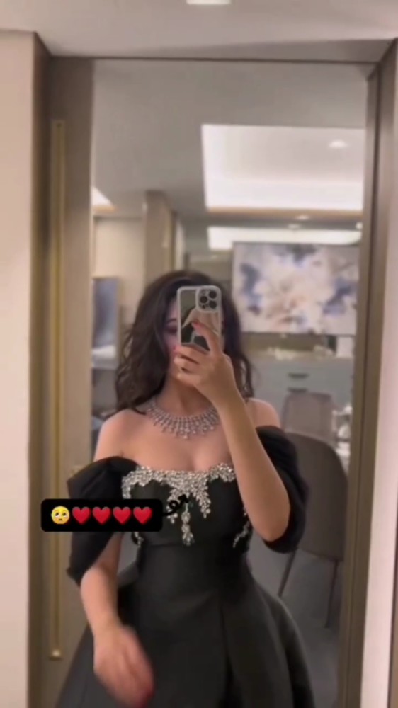 فستان نسائي سهرات فساتين عقد فساتين سهرة فساتين مناسبات