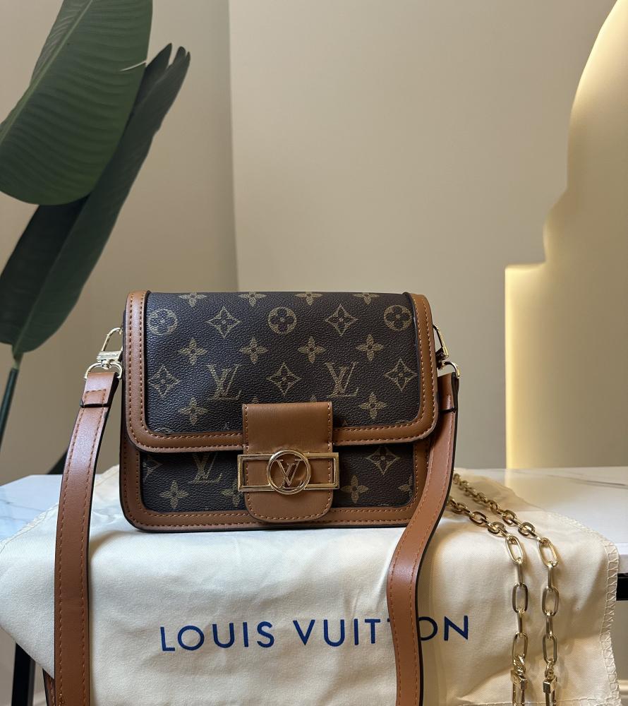 شنطة Lv