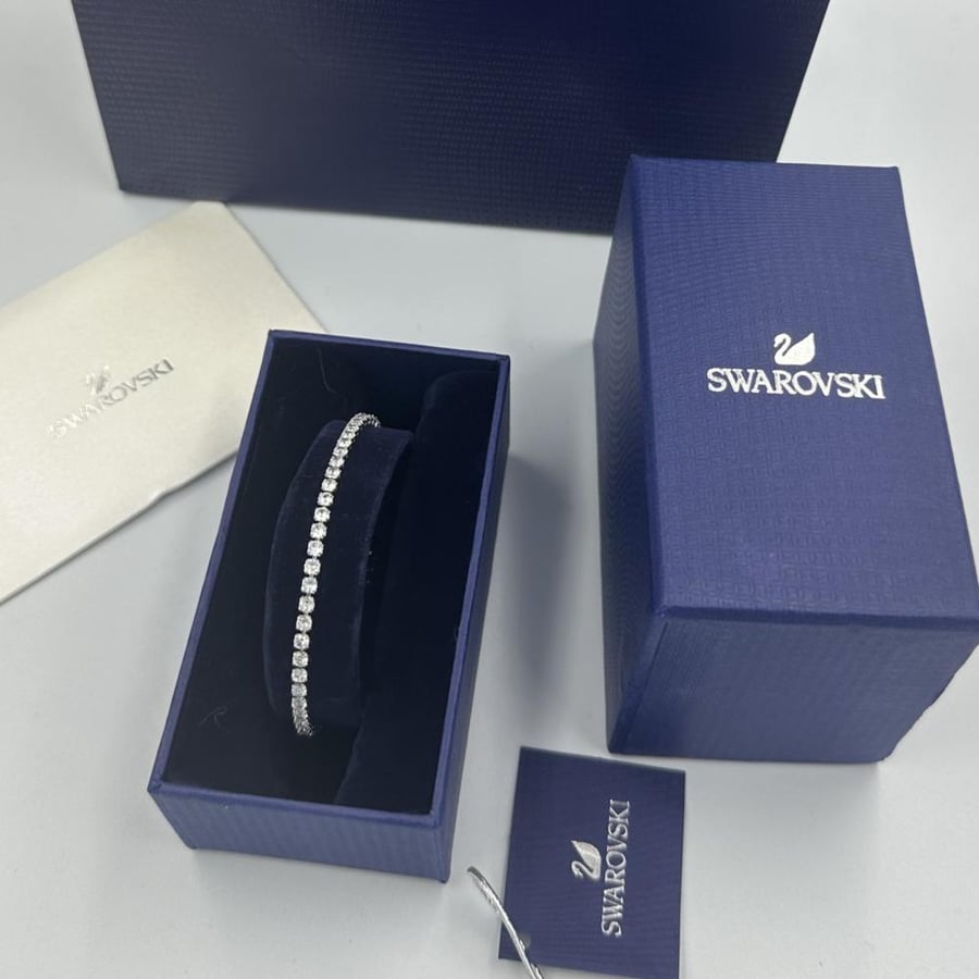 Swarovski silver bracelet including accessories