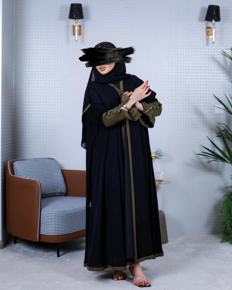 عباية ملونه