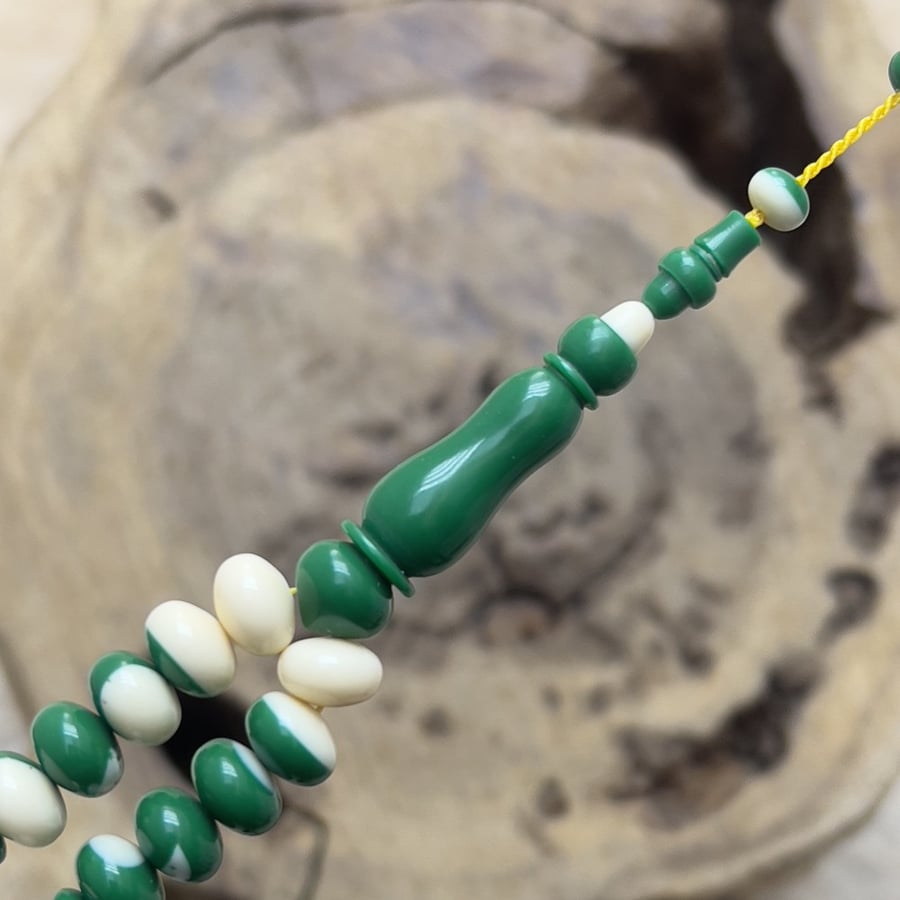 مسباح بلياردو - اخضر