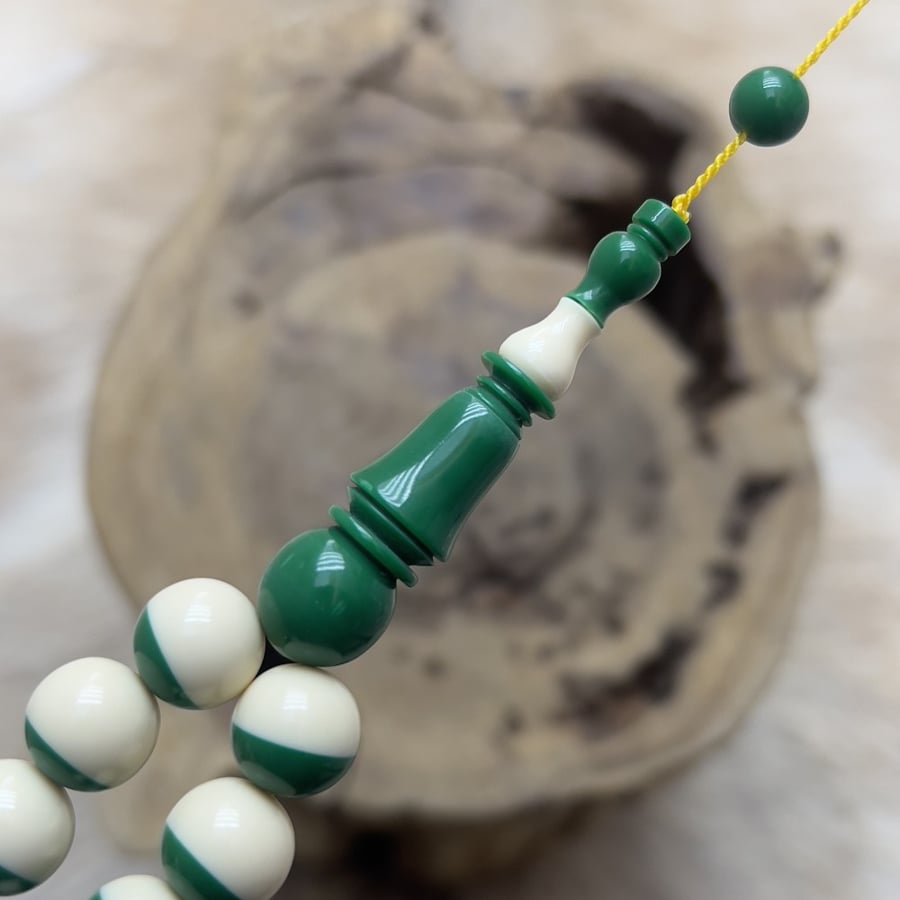 مسباح بلياردو - اخضر
